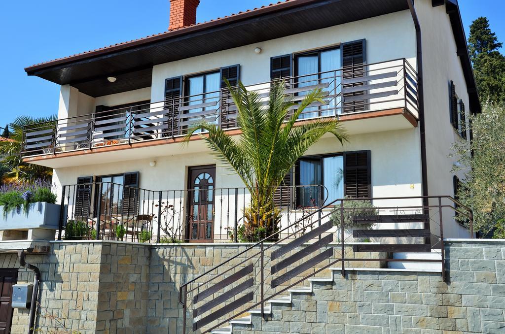 Apartments Portorose *